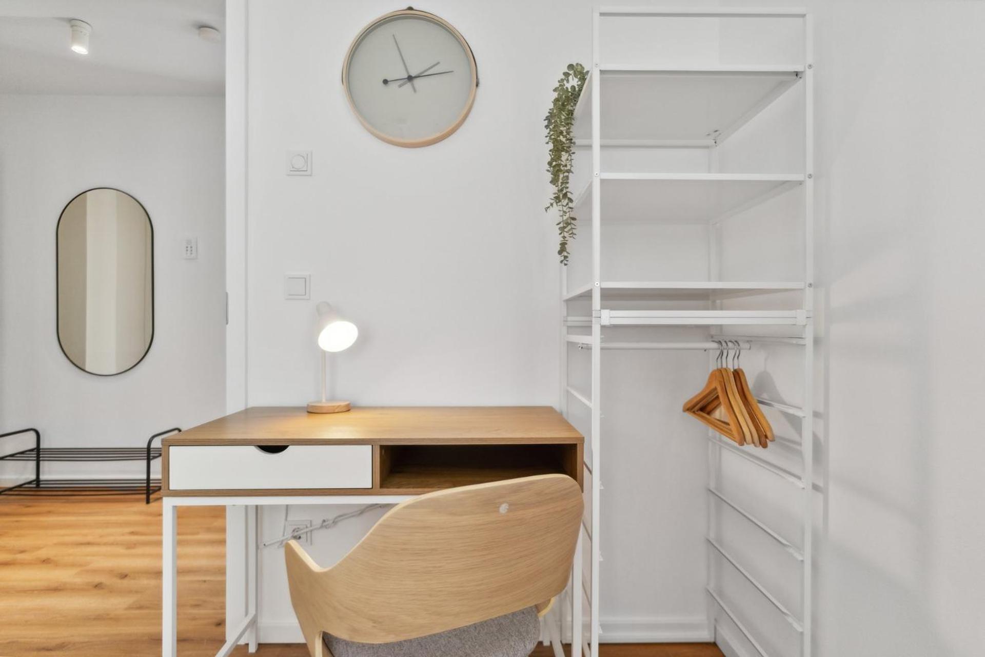 Deluxe Apartment In Bielefeld City Mit Parkplatz Und Balkon Eksteriør bilde
